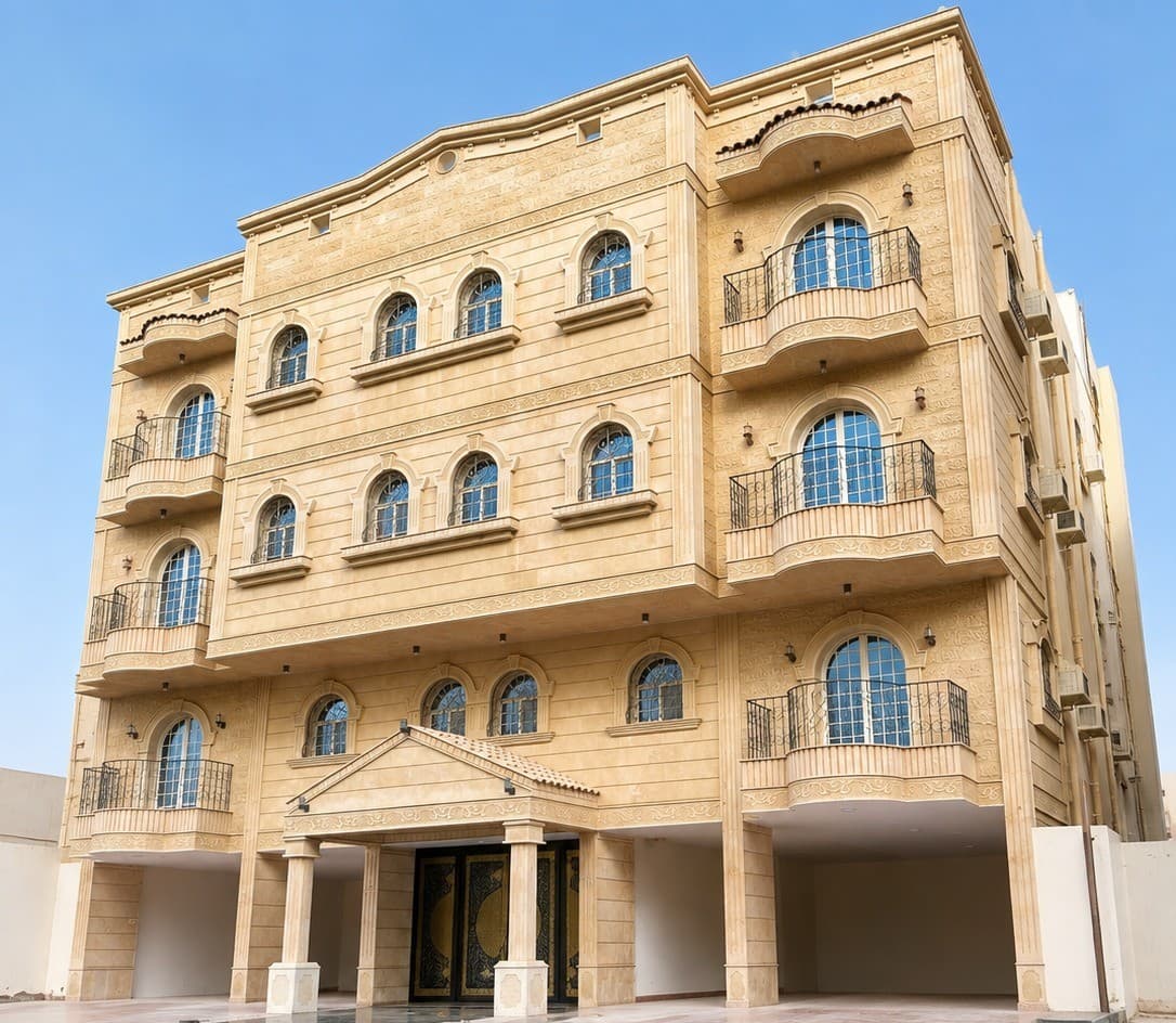 واجهة مبنى مرمَّم ومحوَّل إلى سكني نفذته بنياكور في حي النزهة، جدة